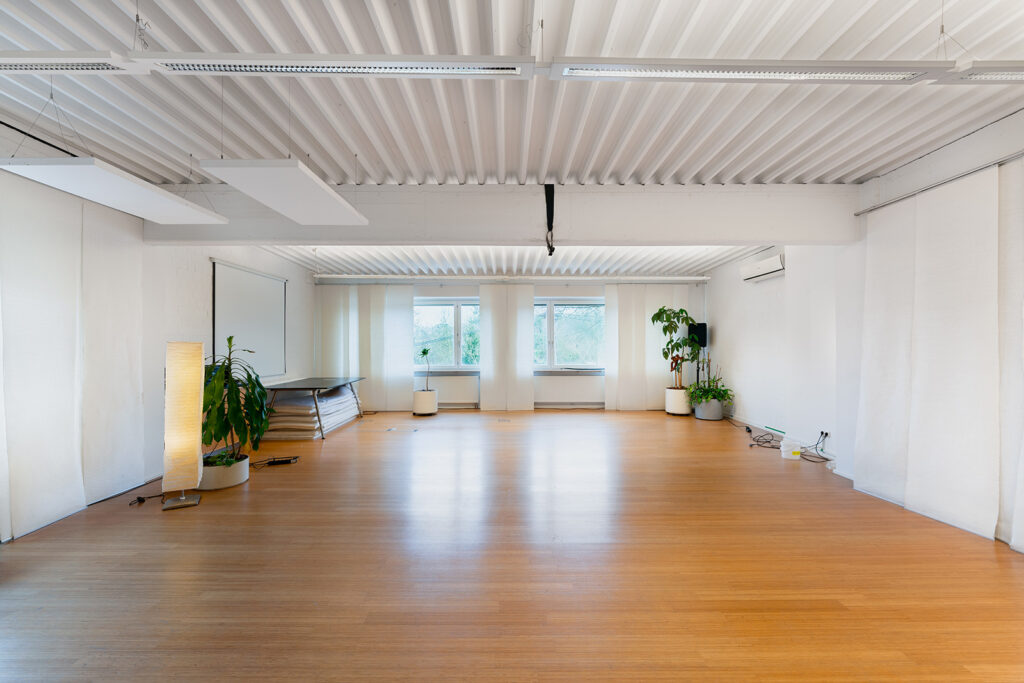 Seilerei-Interior-Shots-By-Hagen-Renfro-(1-of-15)