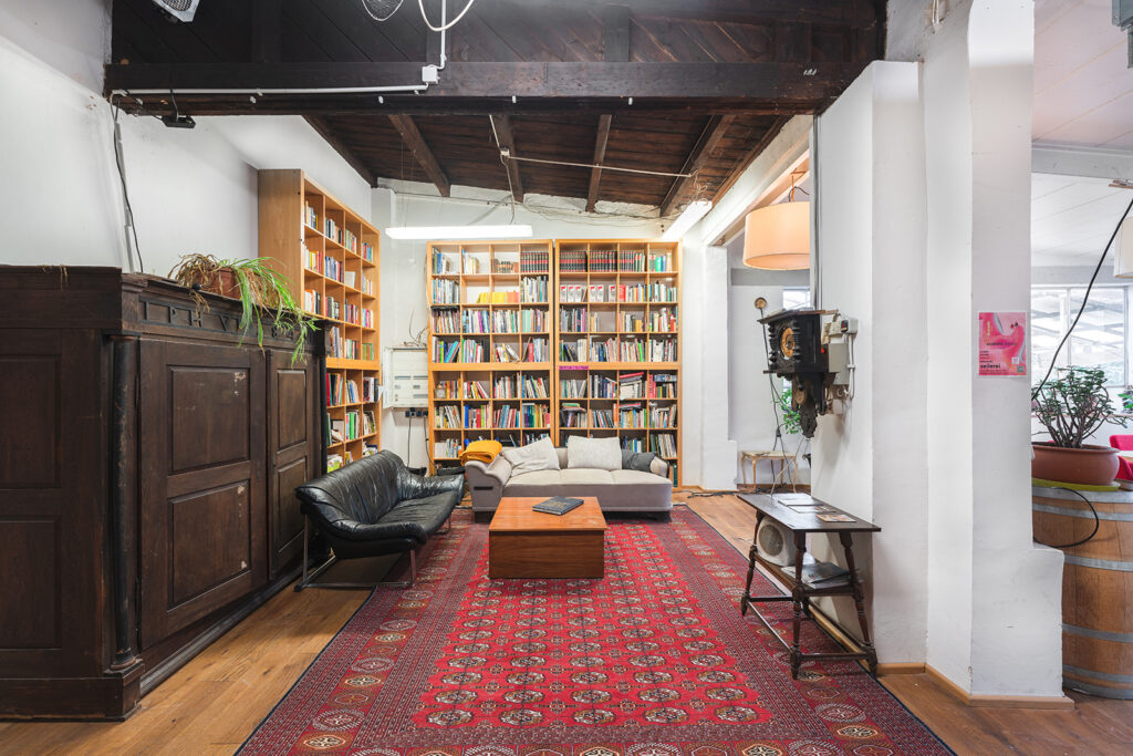 Seilerei-Salon-By-Hagen-Renfro-Ansicht-4